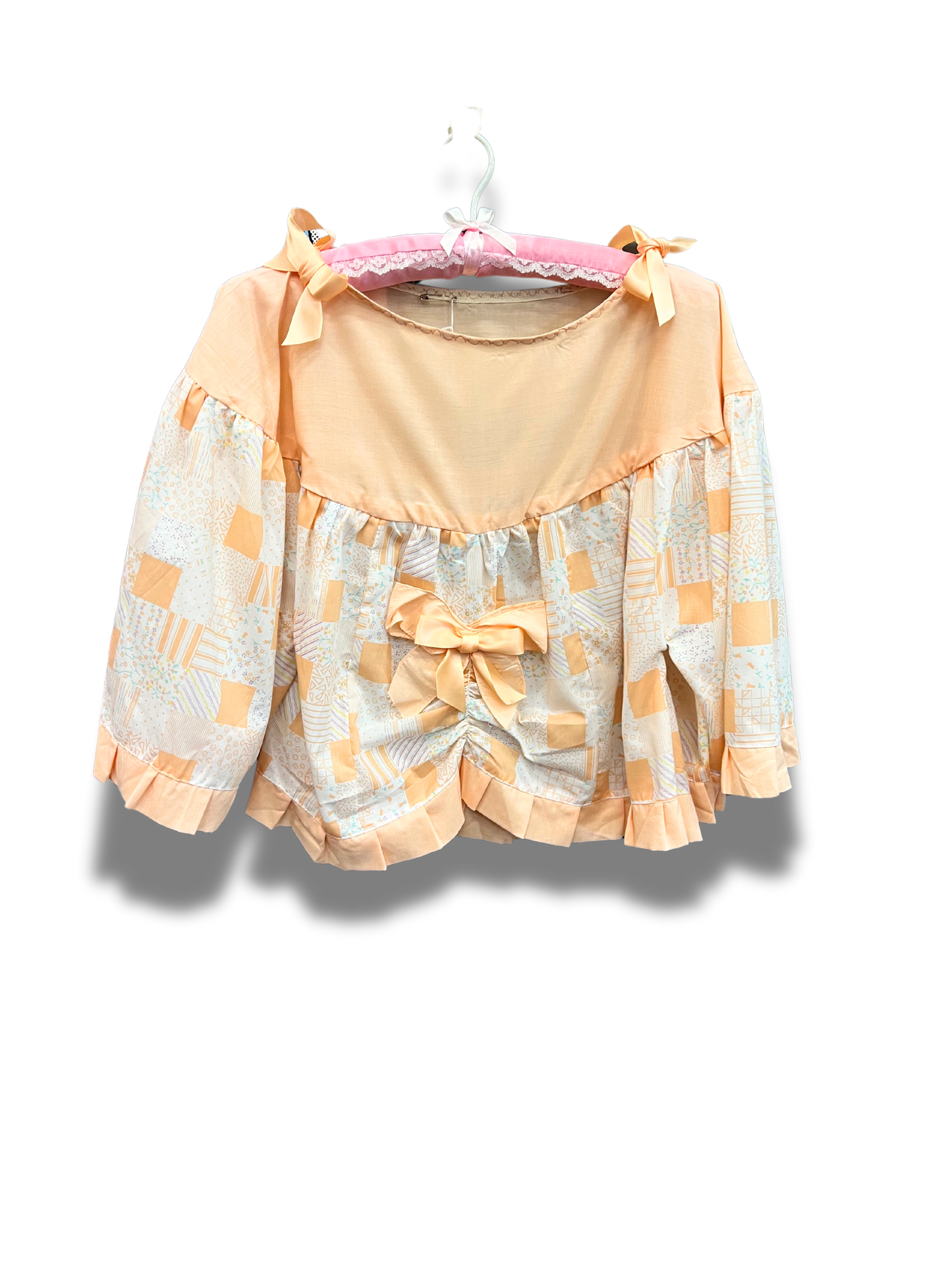 Sweet Peach Vintage Top
