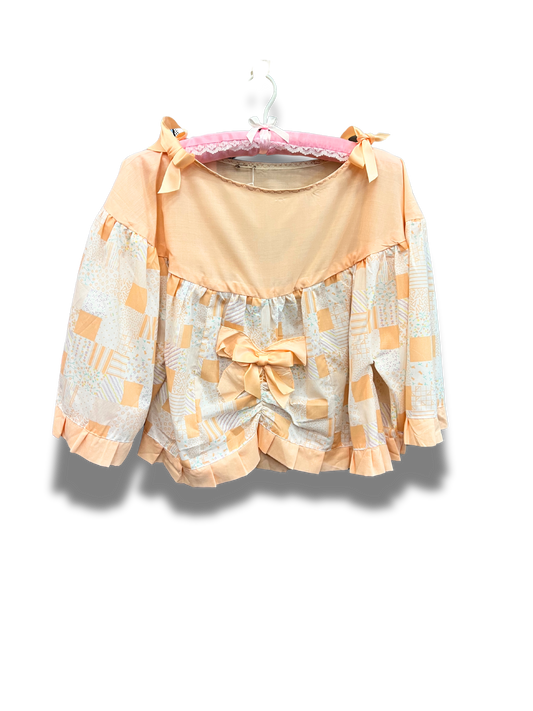 Sweet Peach Vintage Top