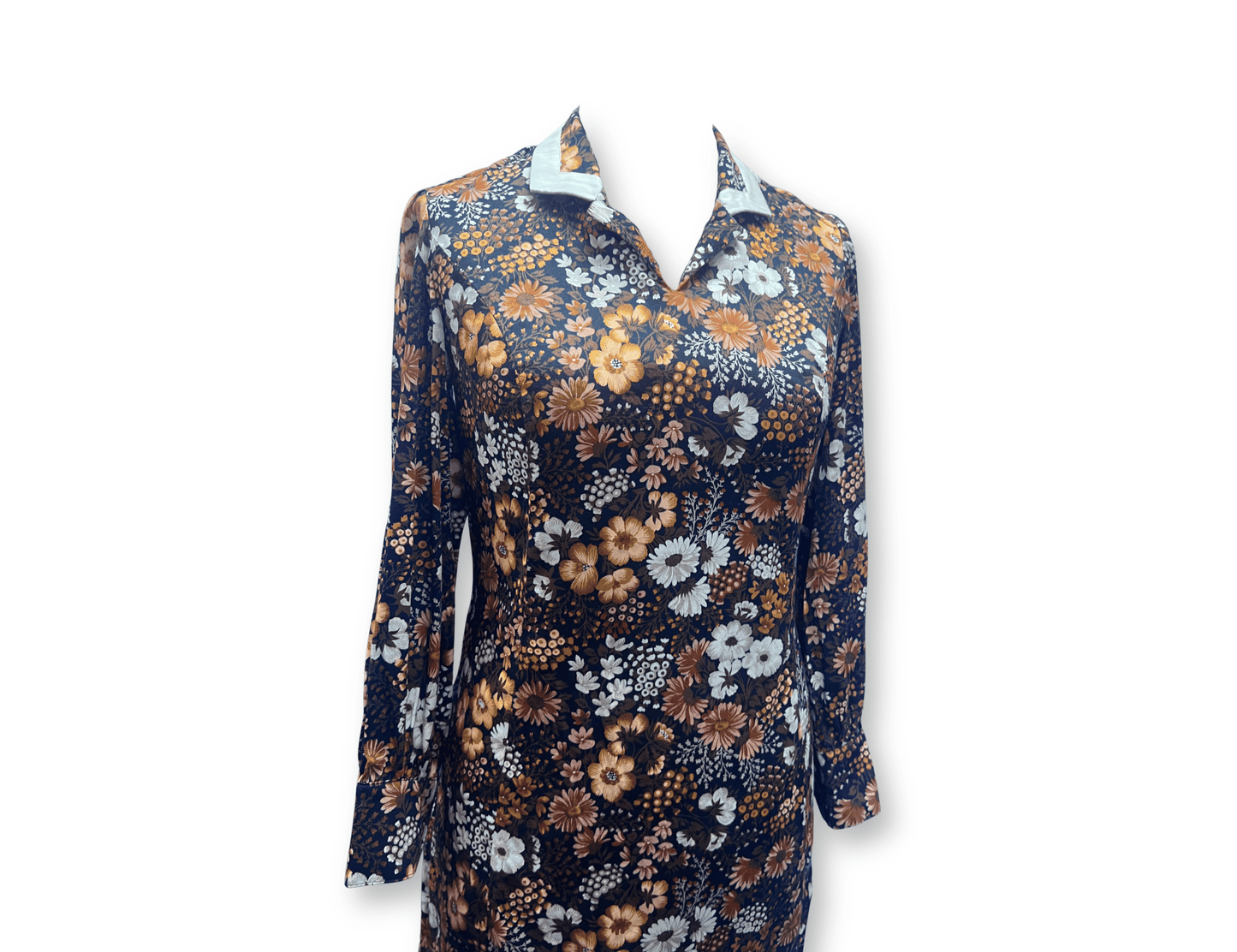 Floral 1970s Shift Dress with White-Trim Collar